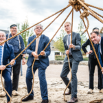 eerste paal geslagen van het nieuwbouwproject Oester Staete in Yerseke